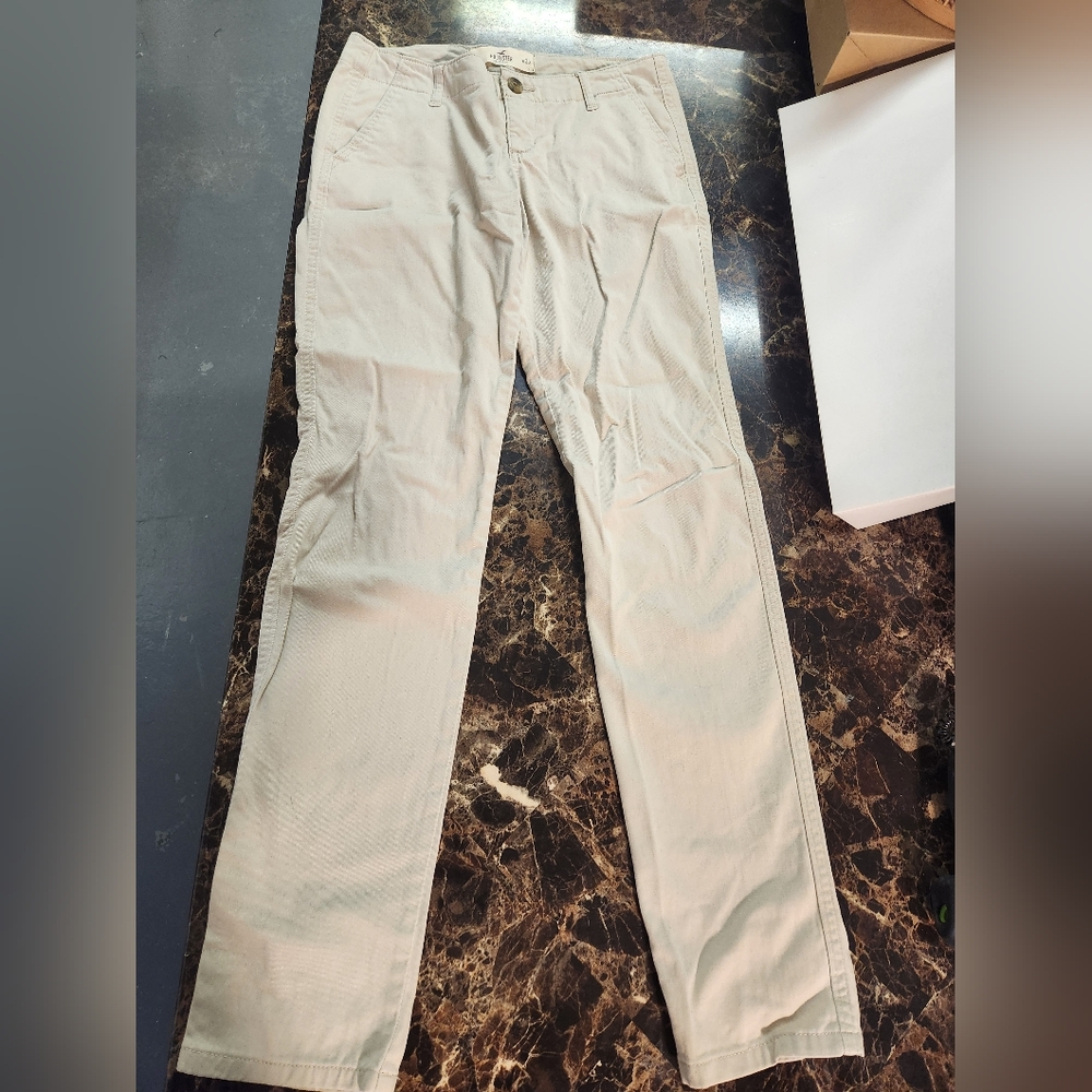 Hollister khaki pants